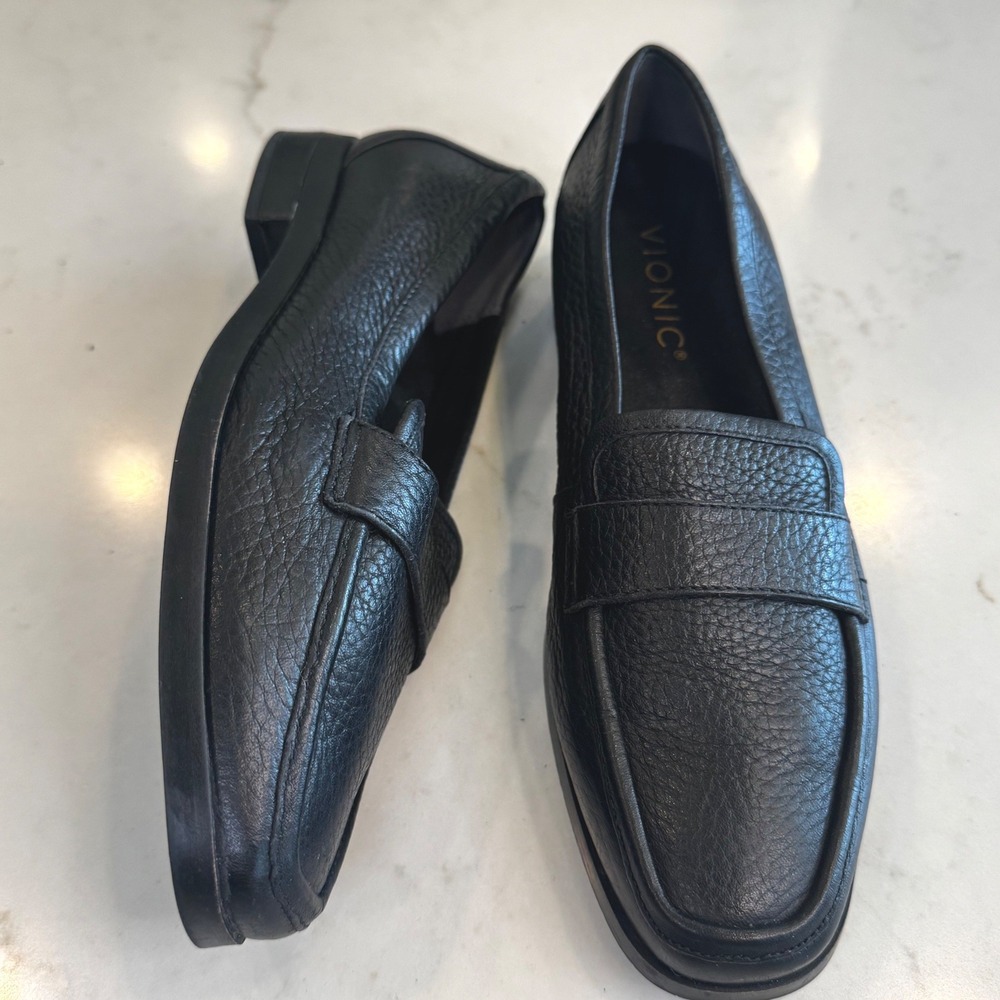 Vionic Sellah Women 5 Black Pebbled Leather Penny Loafer Flats Classic Comfort